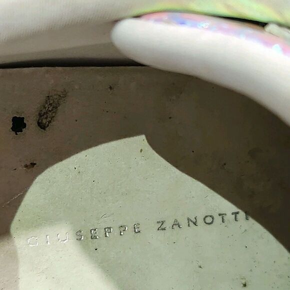 Giuseppe zanotti (red/white/black leather low top sneaker  Giuseppe Zanotti Sneakers For Women Size 42 Made In Italy (Us Size 12).